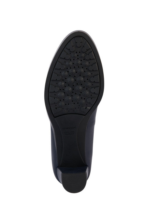 WOMAN WALK PLEASURE 60