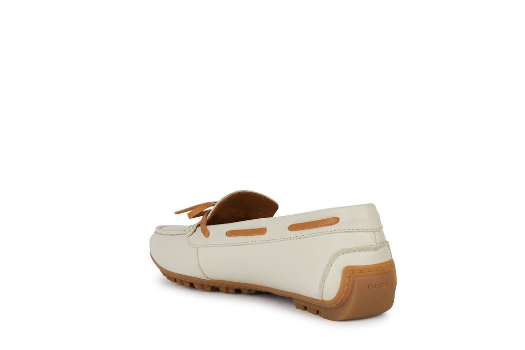 KOSMOPOLIS + GRIP WOMAN