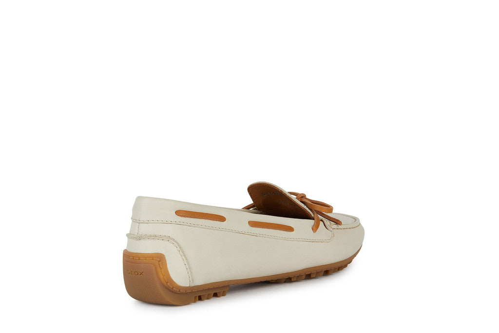 KOSMOPOLIS + GRIP WOMAN