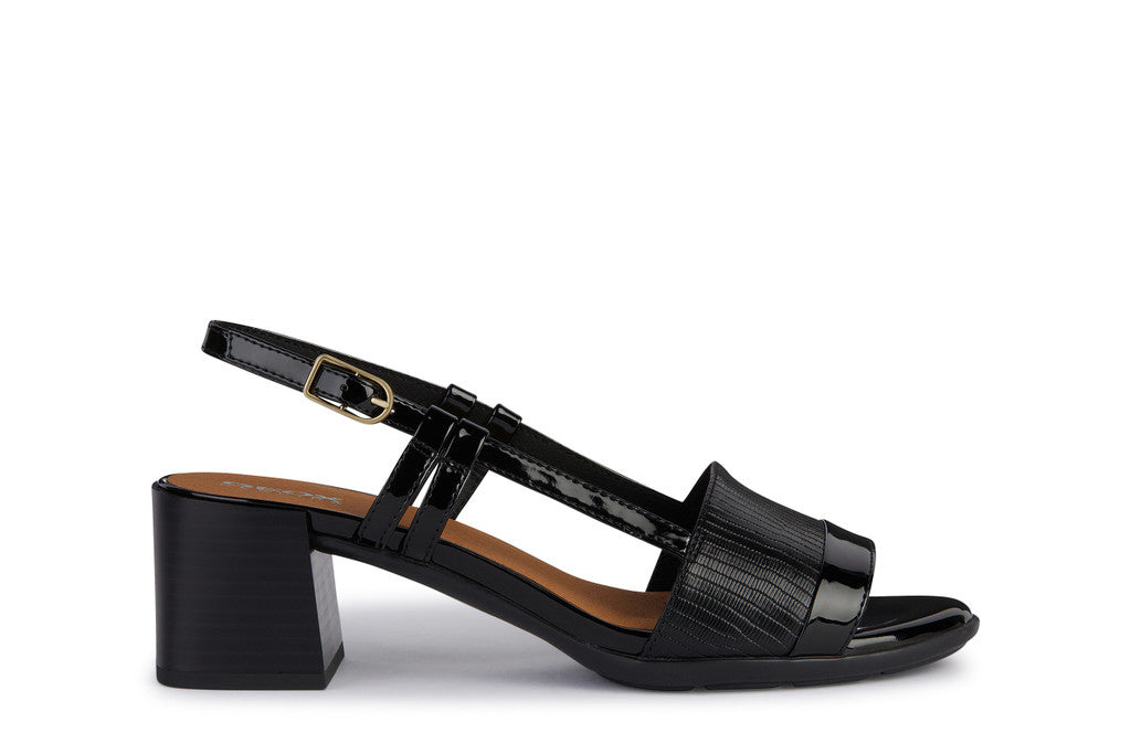 NEW MARYKARMEN WOMAN