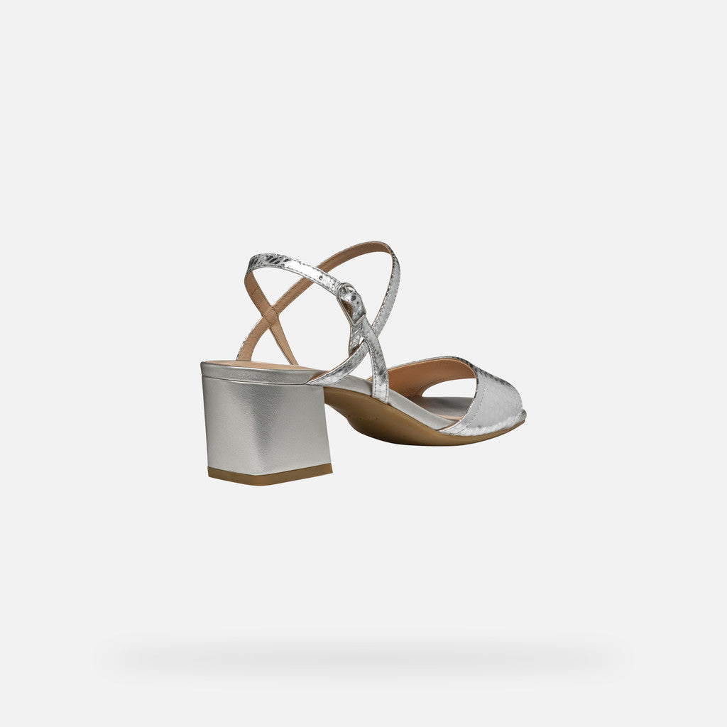 NEERAKLIA 50 WOMAN
