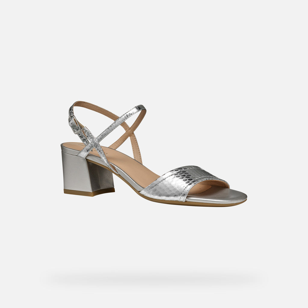 NEERAKLIA 50 WOMAN