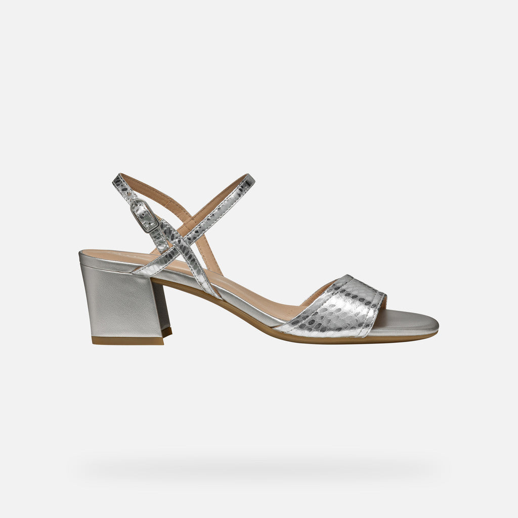 NEERAKLIA 50 WOMAN