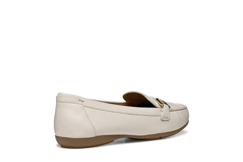 ANNYTAH MOC WOMAN