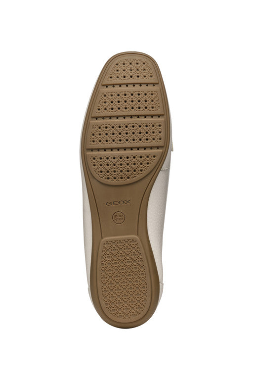 ANNYTAH MOC WOMAN