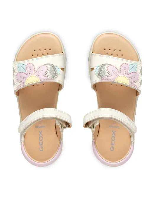 SANDAL HAITI GIRL