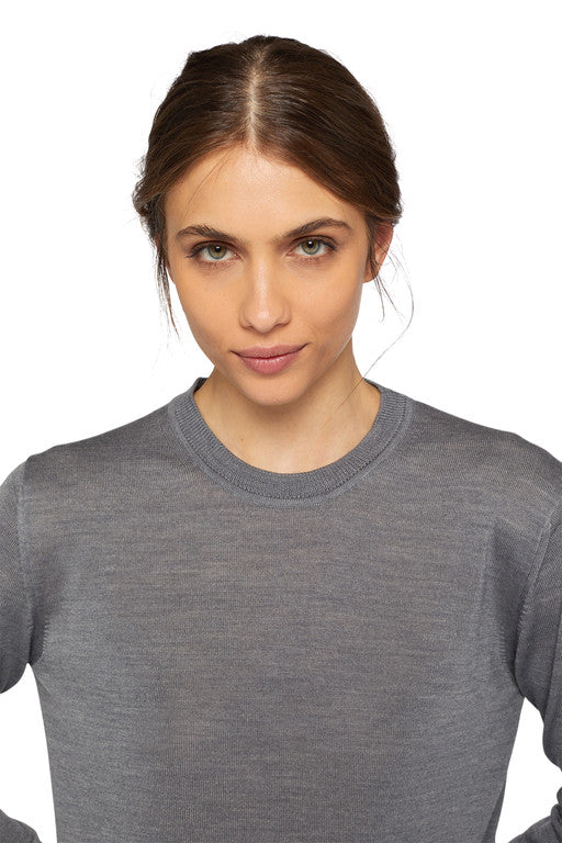 KNIT WOMAN