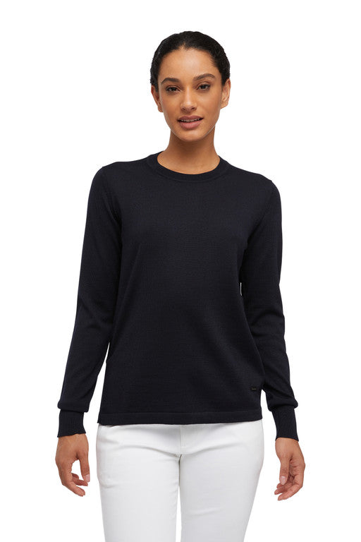 KNIT WOMAN