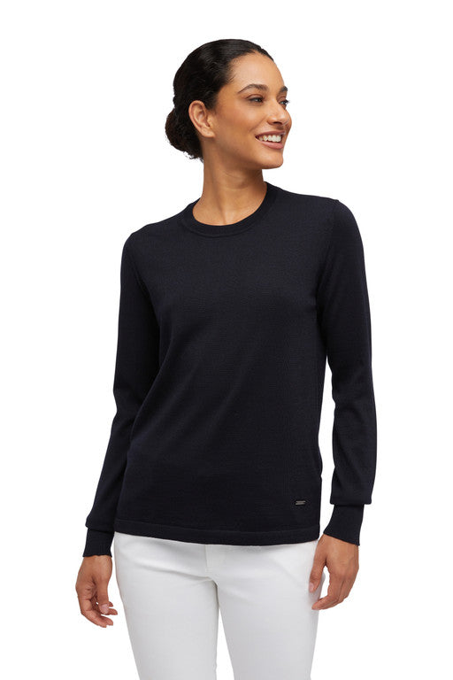 KNIT WOMAN