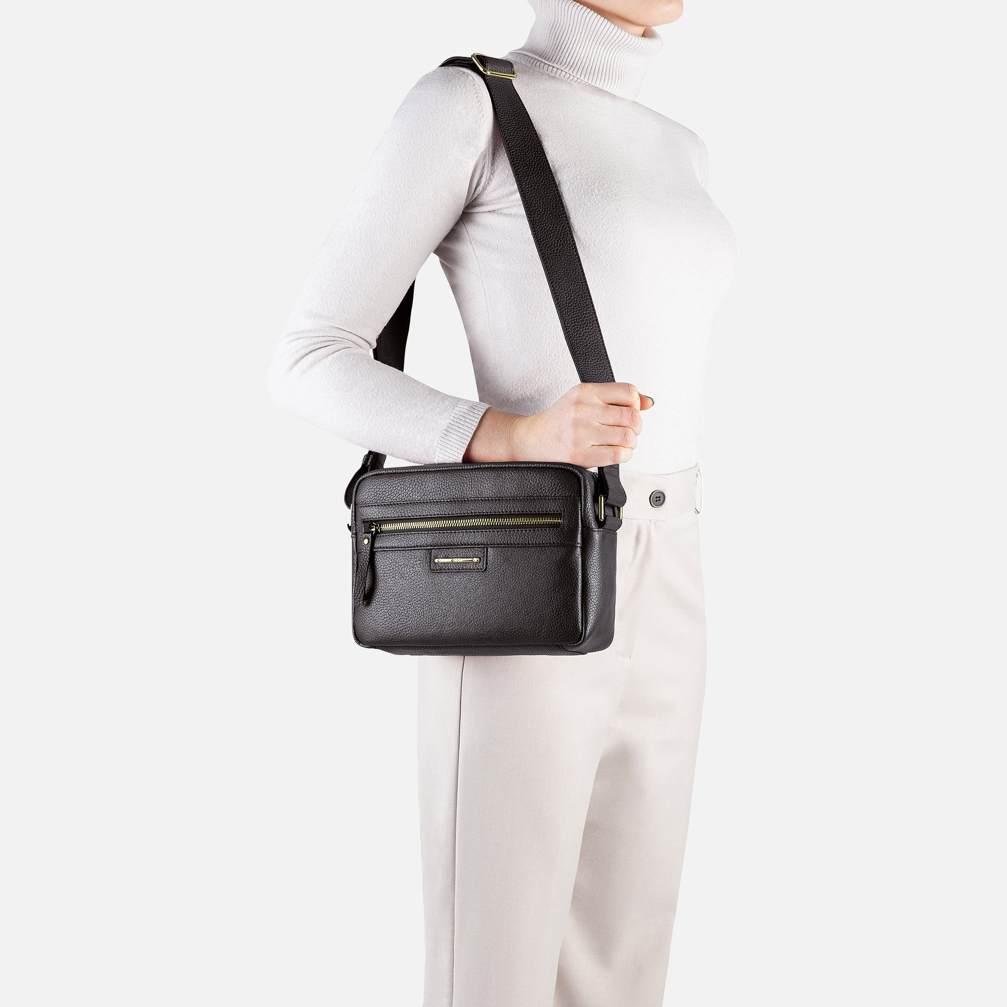 BLANDINE WOMAN