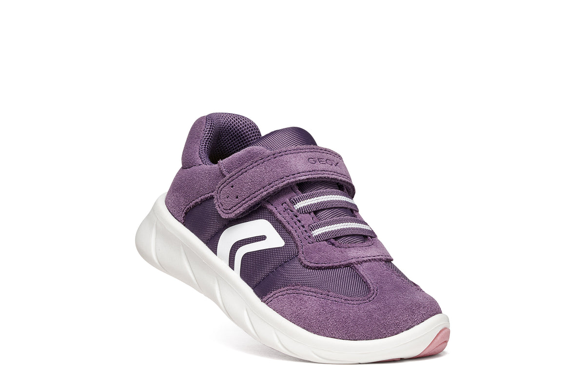 FOOT-RUN BABY