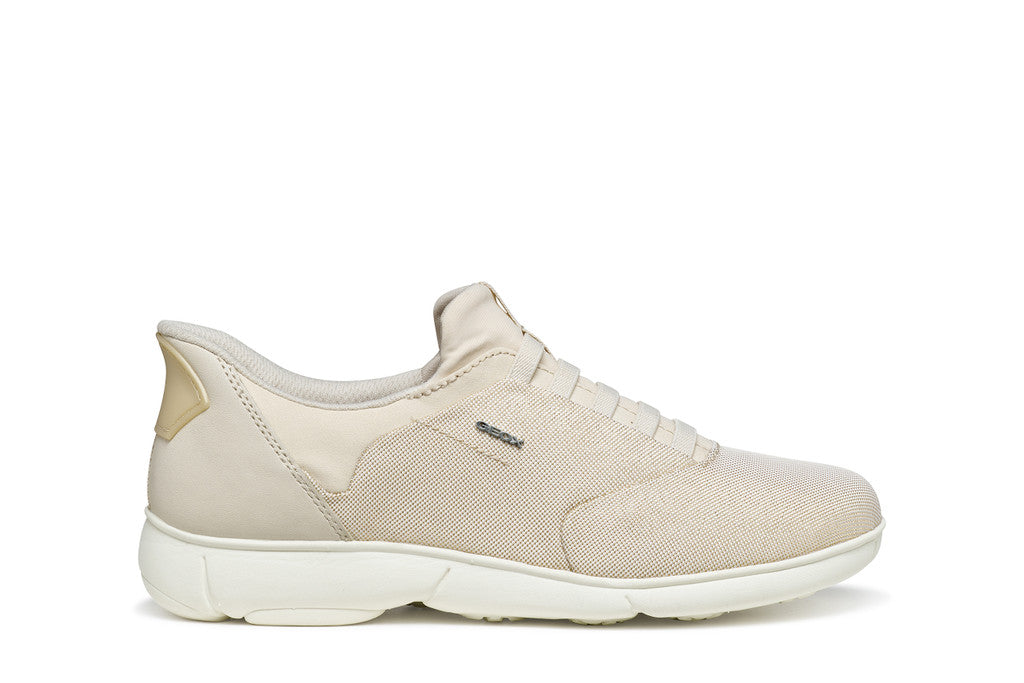 NEBULA 2.0 PLUS WOMAN